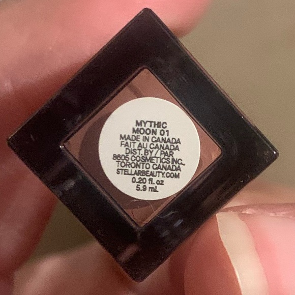 Stellar makeup bundle - Picture 7 of 7